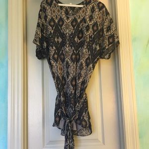 Longer tunic top that ties